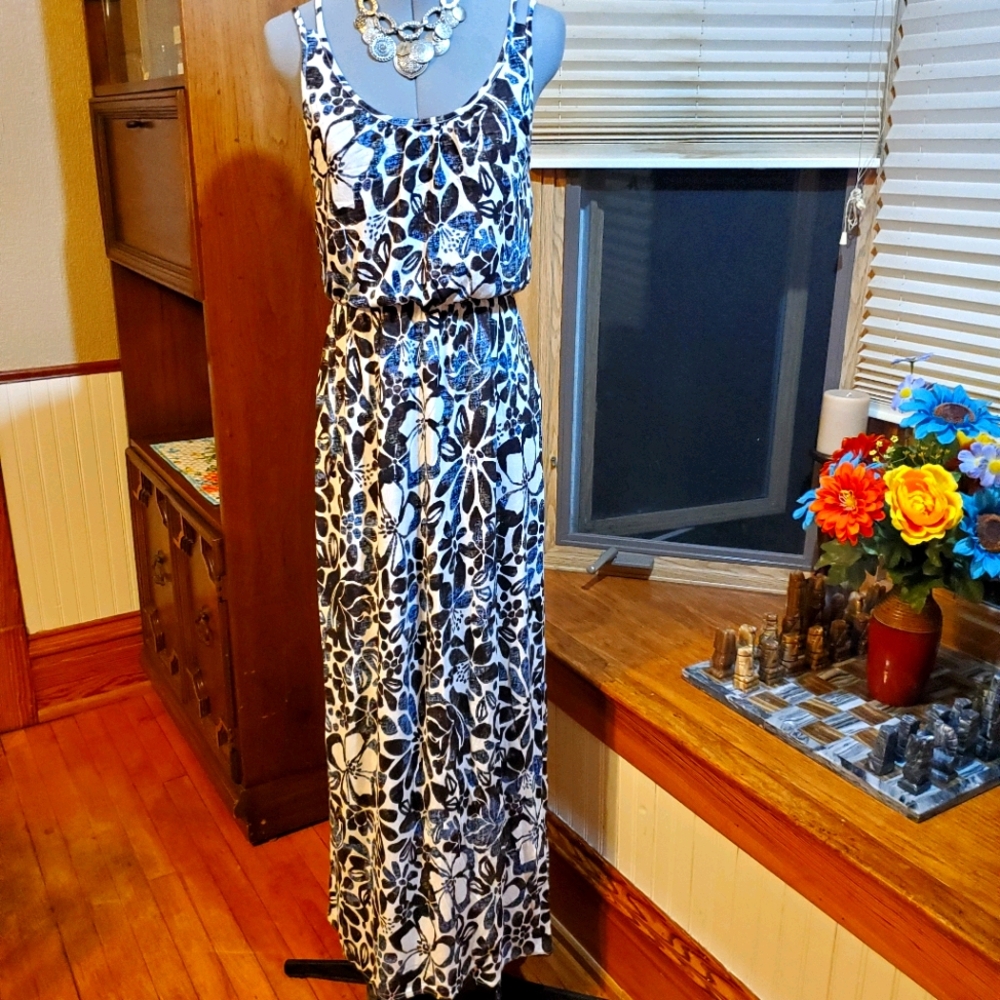 NWT Loft Maxi Dress